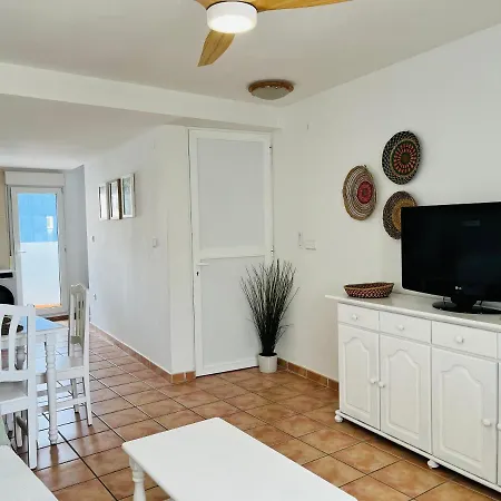 Apartment Caseta Rabdells Olivanova 150m De La Playa Oliva